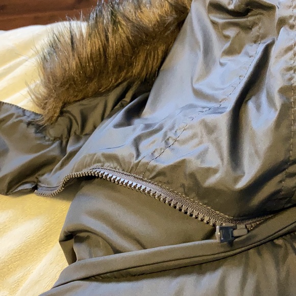 Esprit down fill winter puffed jacket, Size: 2 - Picture 8 of 11